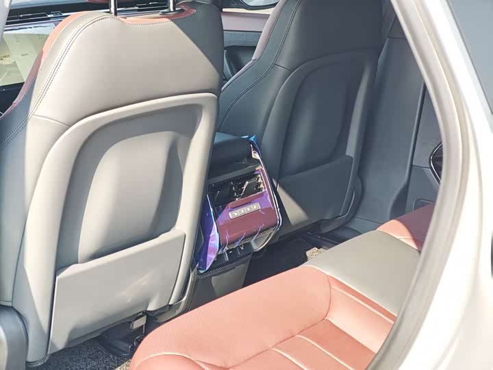 Фото 7 - Land Rover Range Rover Sport