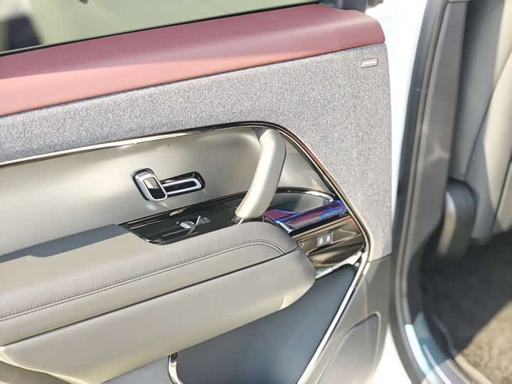 Фото 8 - Land Rover Range Rover Sport