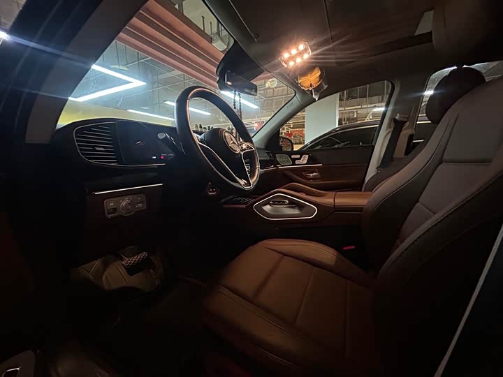 Фото 4 - Mercedes-Benz GLE-Class