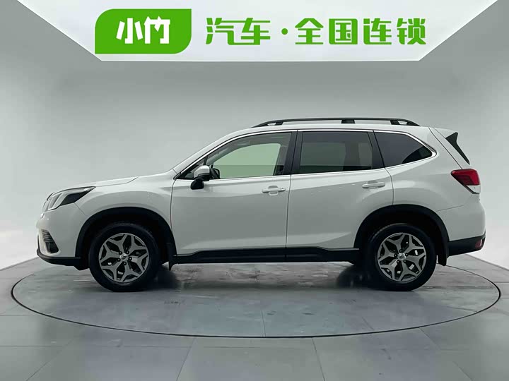 Фото 3 - Subaru Forester