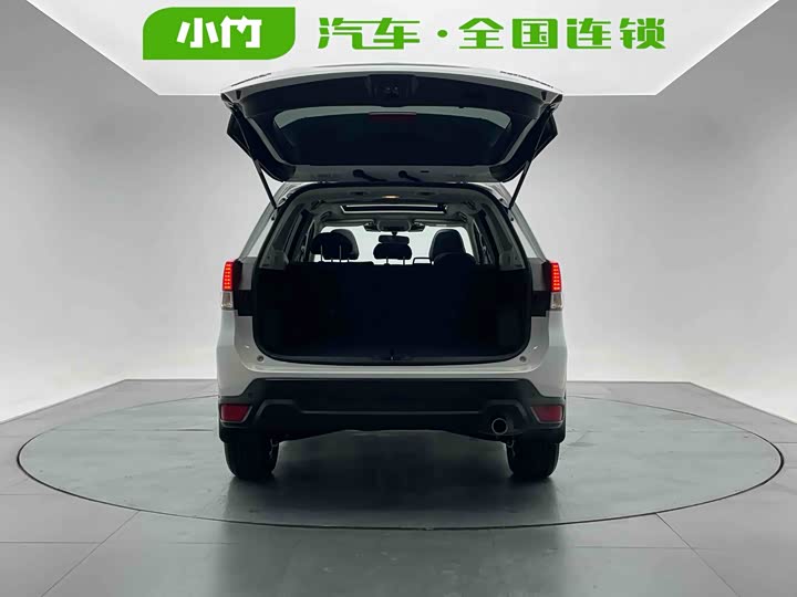 Фото 5 - Subaru Forester