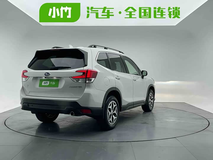 Фото 6 - Subaru Forester