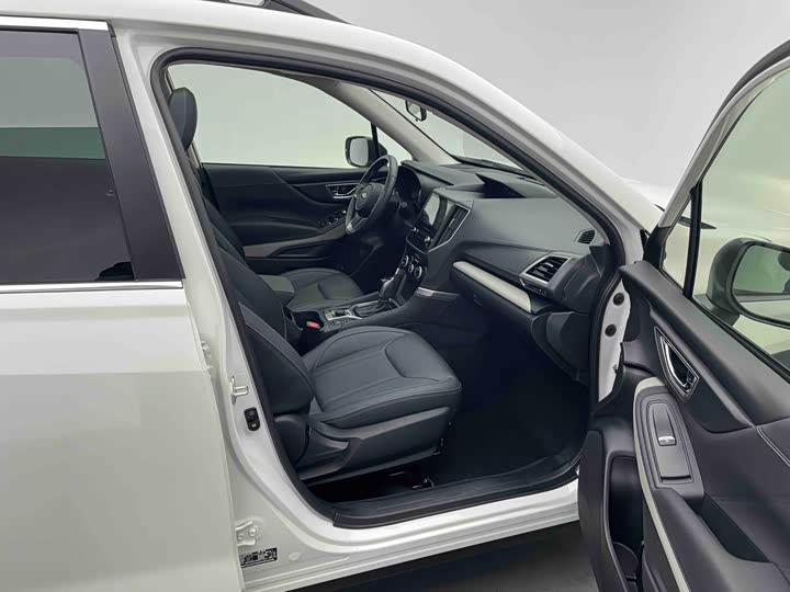 Фото 7 - Subaru Forester