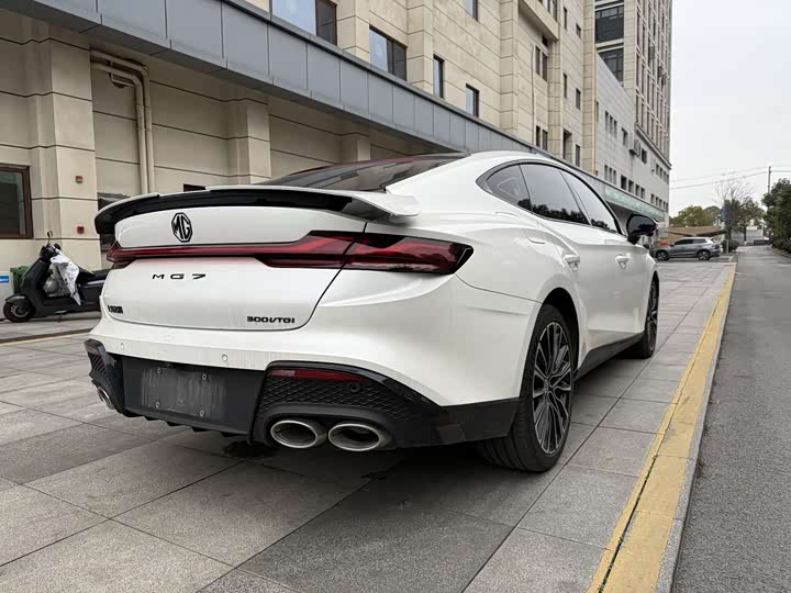 Фото 4 - MG Motor 7