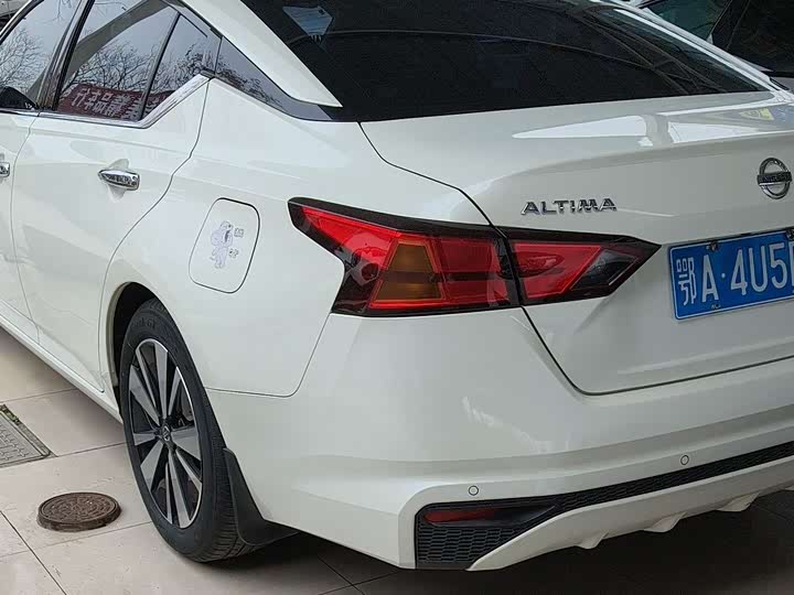 Фото 5 - Nissan Teana