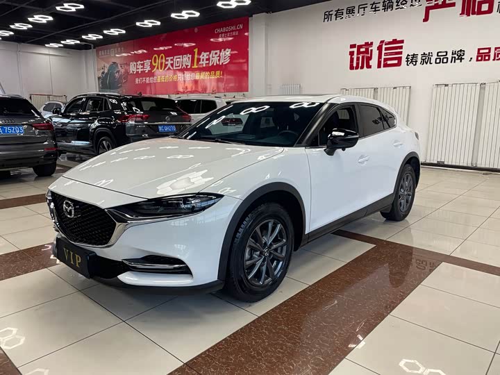 Photo 2 - Mazda CX-4