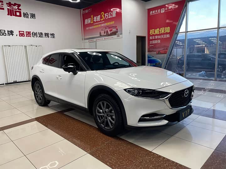 Photo 3 - Mazda CX-4