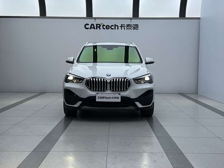 Фото 3 - BMW X1