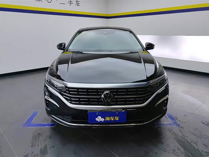 Фото 2 - Volkswagen Passat