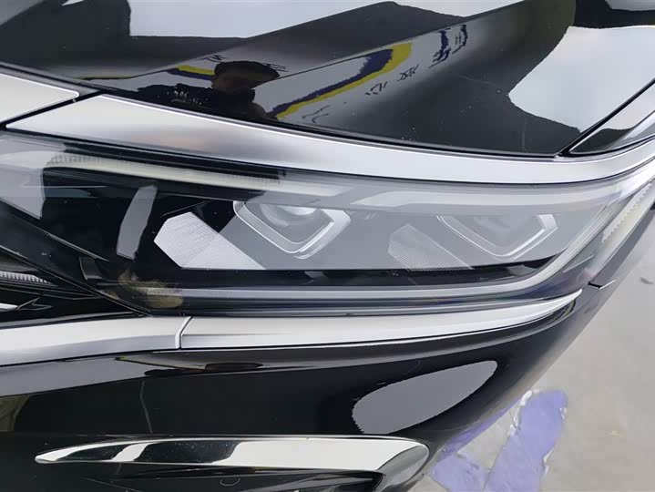 Фото 5 - Volkswagen Passat