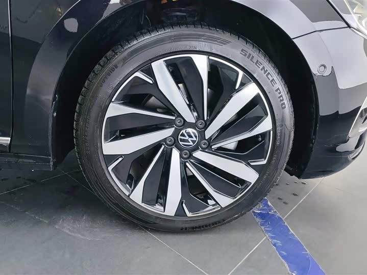 Фото 6 - Volkswagen Passat