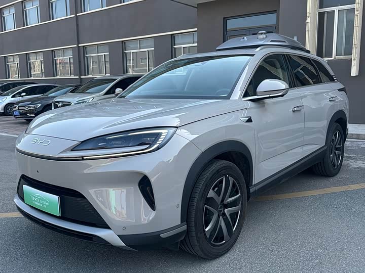 Фото 1 - BYD Sea Lion 07 DM-i Hybrid