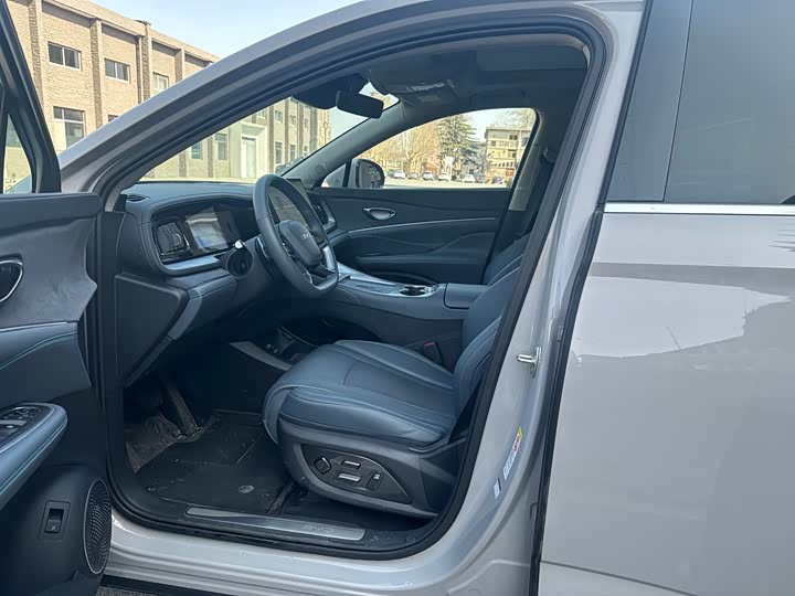 Фото 4 - BYD Sea Lion 07 DM-i Hybrid