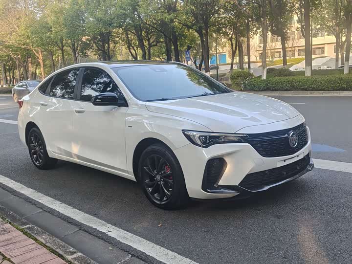 Фото 3 - Buick Verano