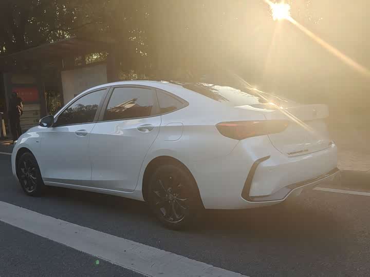 Фото 7 - Buick Verano