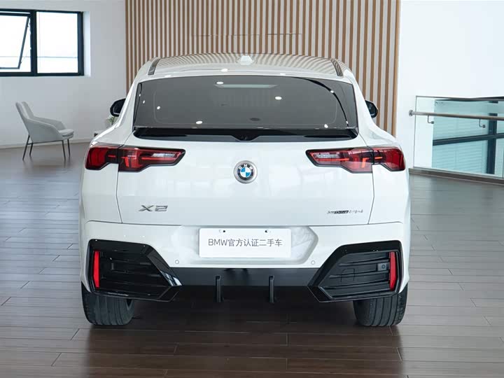 Фото 6 - BMW X2
