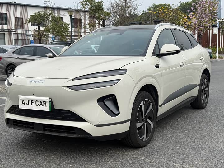 Фото 1 - BYD Sea Lion 06 Hybrid/EV