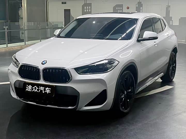 Фото 1 - BMW X2