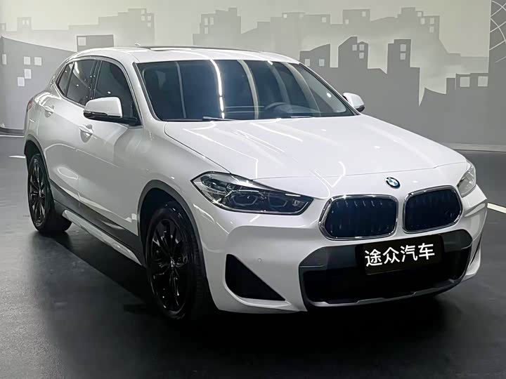 Фото 3 - BMW X2
