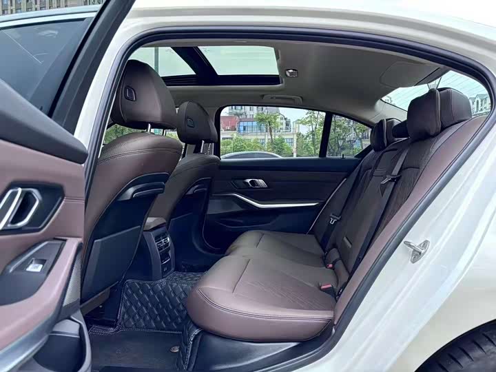 Фото 5 - BMW 3 Series