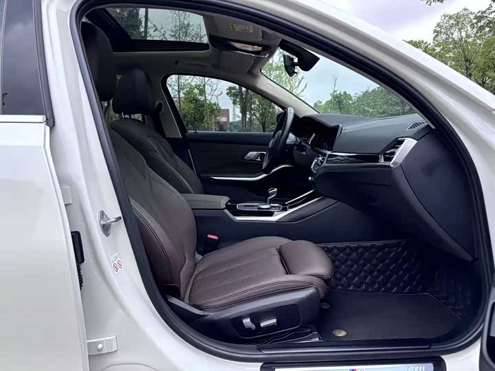 Фото 6 - BMW 3 Series