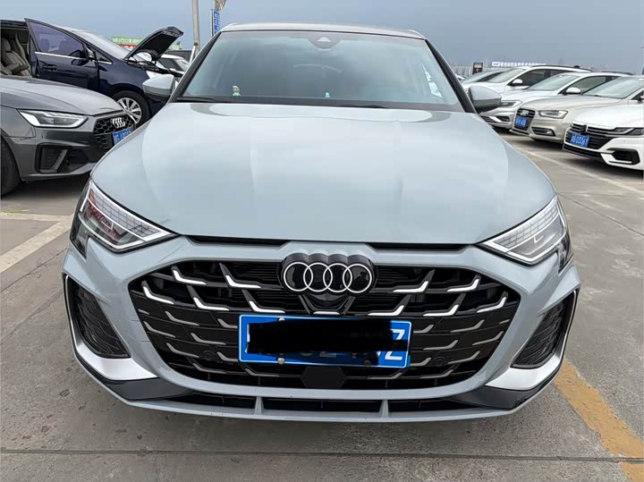 Фото 2 - Audi A3