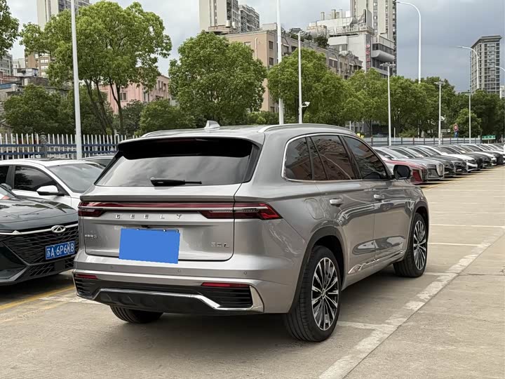 Фото 5 - Geely Monjaro