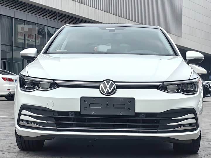 Фото 3 - Volkswagen Golf