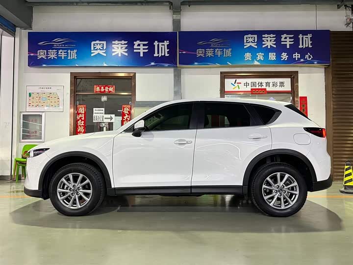 Фото 3 - Mazda CX-5
