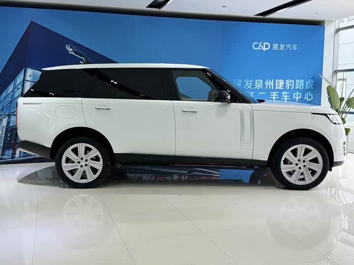 Photo 3 - Land Rover Range Rover