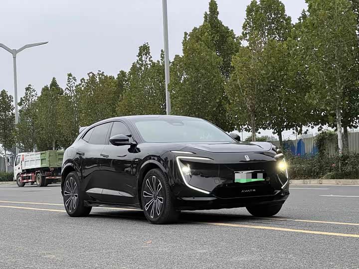 Фото 3 - Avatr 07