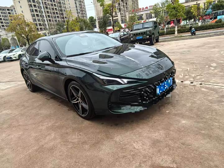 Фото 2 - MG Motor 7