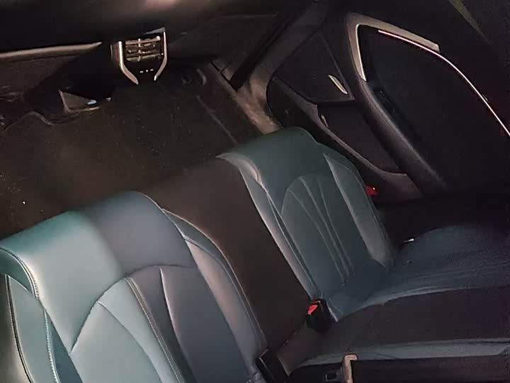 Фото 6 - MG Motor 7