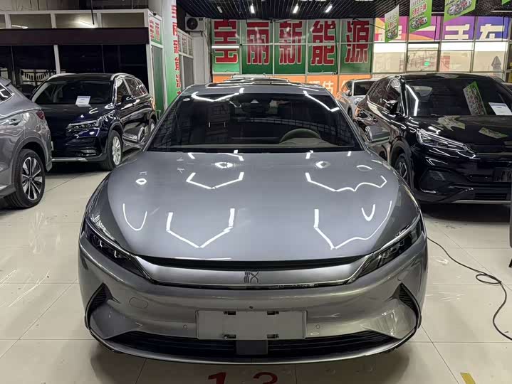 Фото 2 - BYD Han