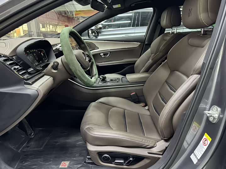 Фото 5 - BYD Han