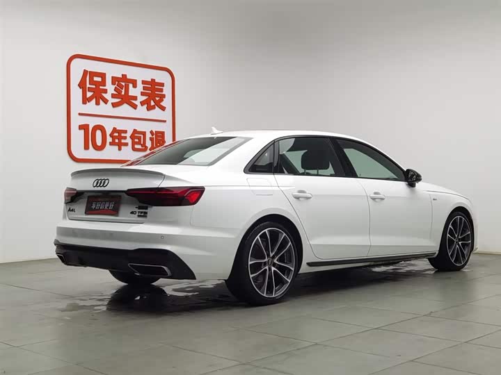 Фото 2 - Audi A4L