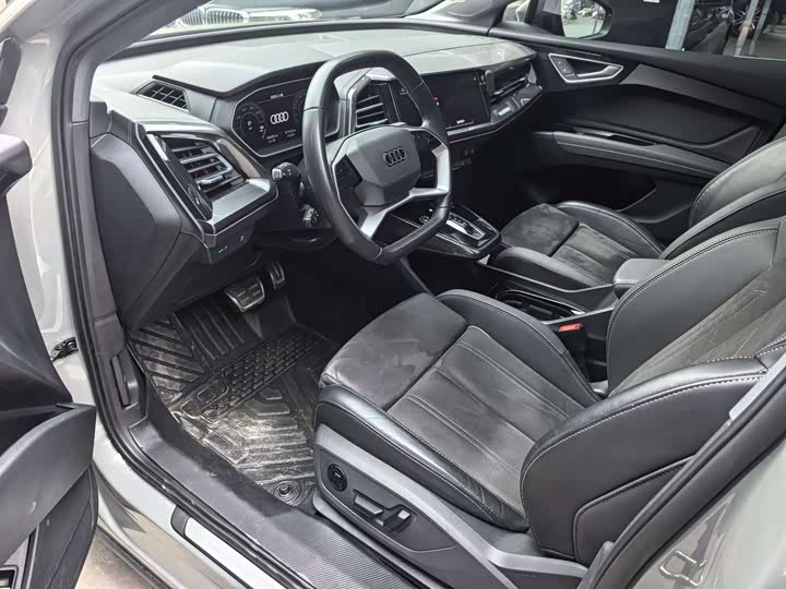 Фото 6 - Audi Q4 e-tron