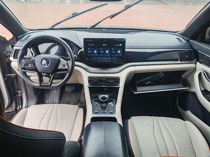 Фото 8 - BYD Song Plus Hybrid/EV