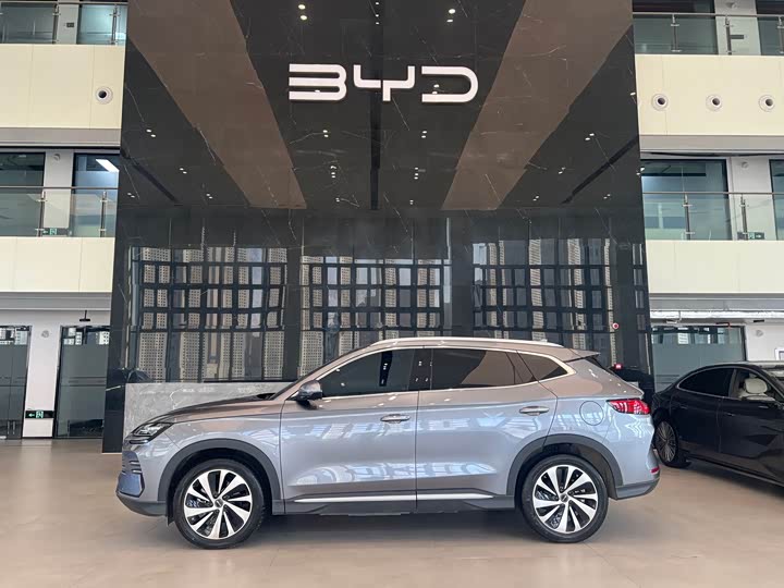 Фото 3 - BYD Song Plus Hybrid/EV