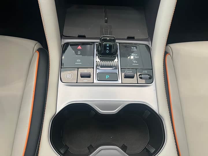 Фото 9 - BYD Song Plus Hybrid/EV