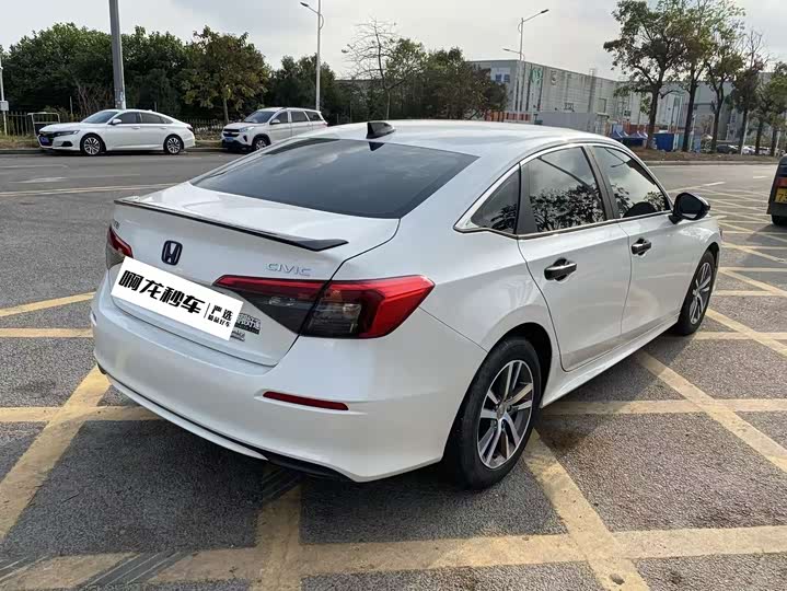 Фото 5 - Honda Civic