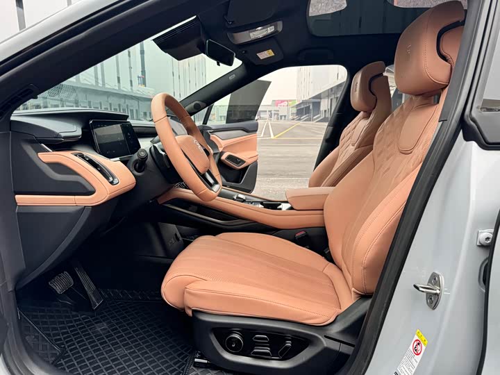 Фото 9 - BYD Song L