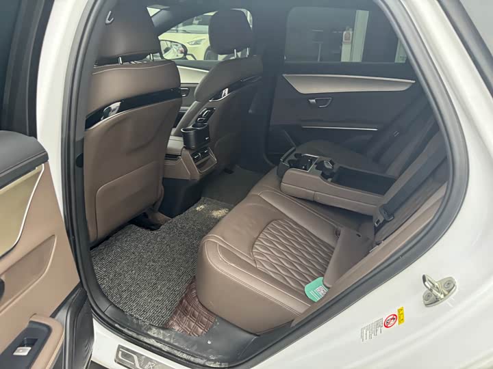 Фото 5 - BYD Han