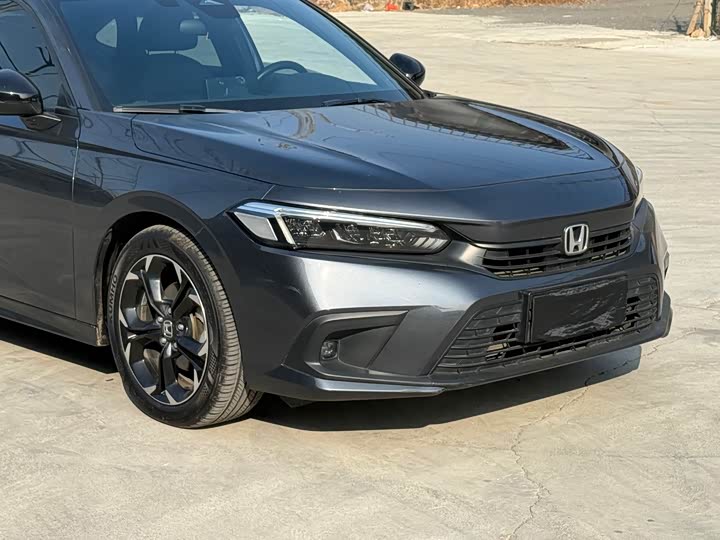 Фото 4 - Honda Civic