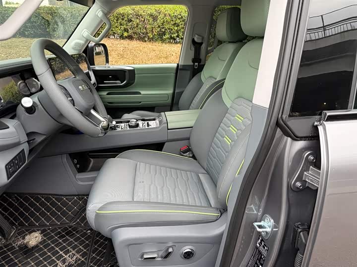 Фото 8 - BAIC Beijing BJ40