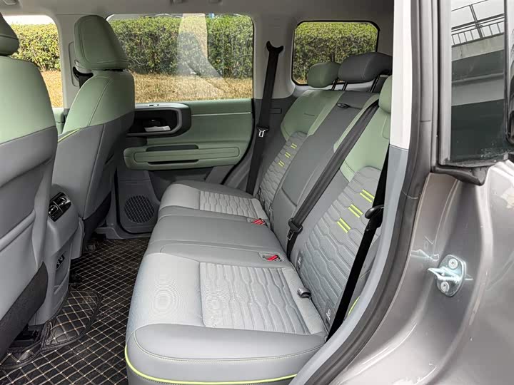 Фото 9 - BAIC Beijing BJ40