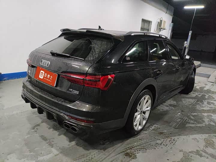 Фото 2 - Audi A6