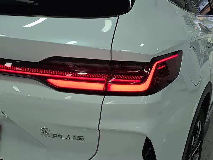 Фото 8 - BYD Song Plus Hybrid/EV