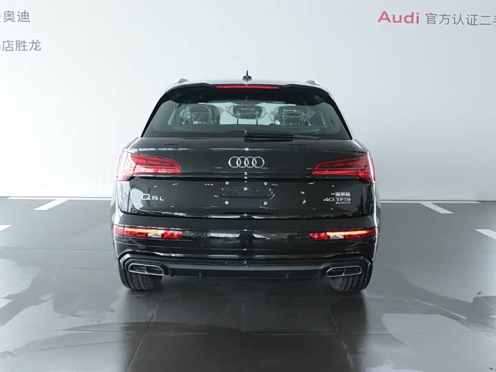 Фото 5 - Audi Q5L