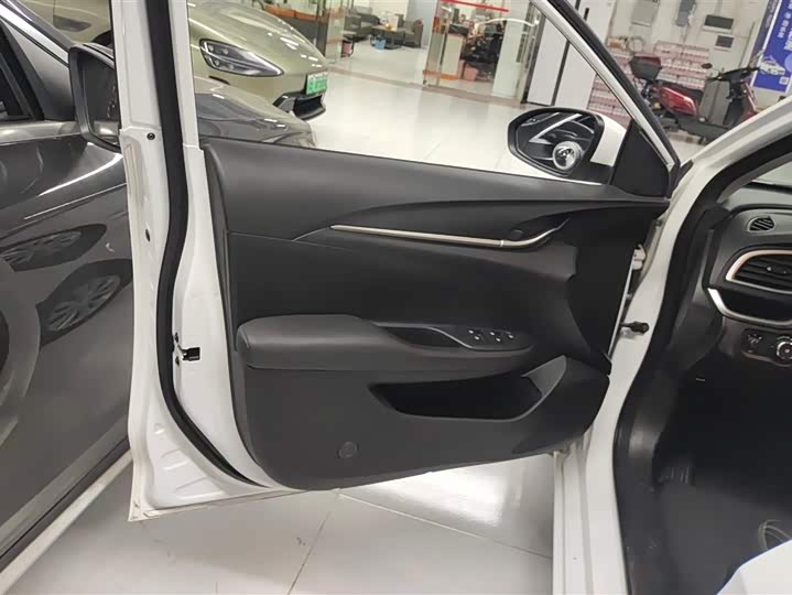 Photo 7 - Buick Excelle GT